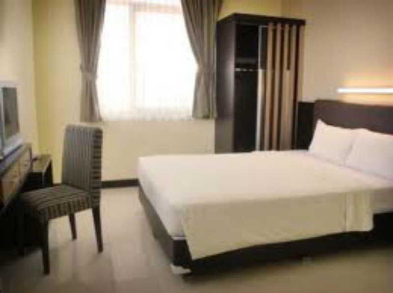 Pandanaran Hotel Semarang Dış mekan fotoğraf