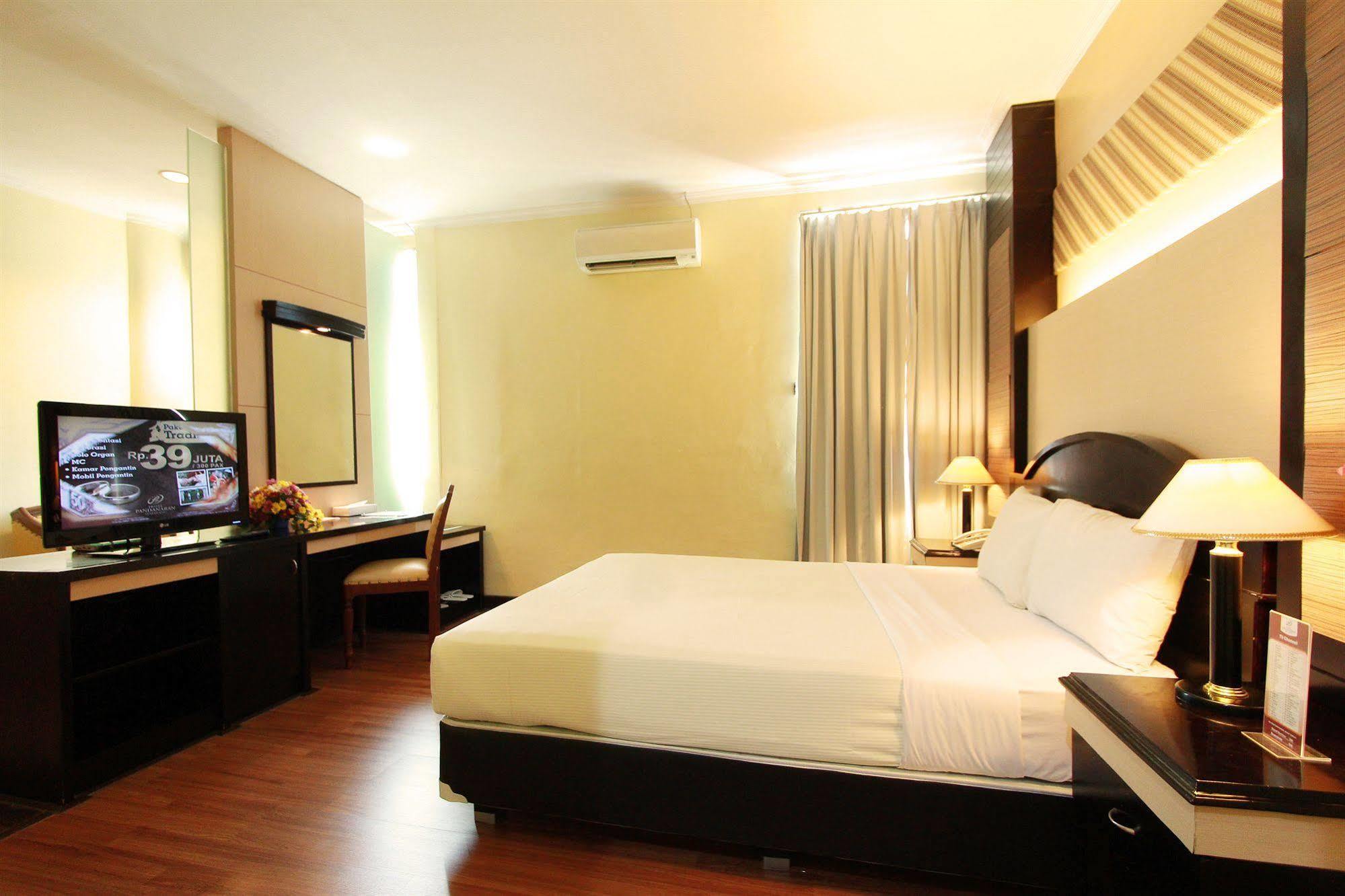 Pandanaran Hotel Semarang Dış mekan fotoğraf